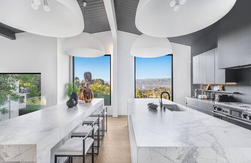 Hollywood Hills Casa | Caverna