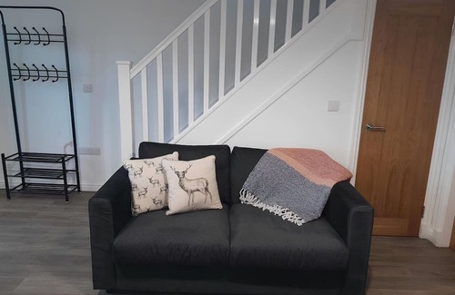Leek Casa | Pickwood Lodge East - Charming Eco Home