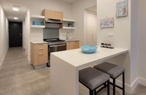 Costa de Oro Condominio | 1 BD Condo Oceanfront Paradise