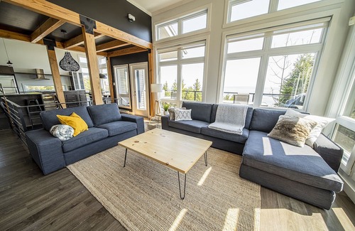 Saint-Joseph-de-la-Rive Chalet De Esquí | Le Contemporain Charlevoix - Spa, Fleuve et Calme