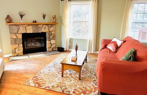 Town of Lloyd Casa | Cozy mountain getaway in the Hudson Valley