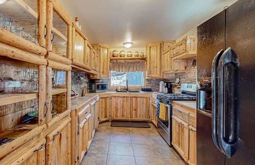Prescott Casa | Peaceful home with scenic on-site pond, firepit, outdoor areas, & private W/D