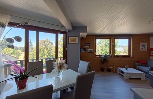 Lamoura Apartamento | Apartment at the foot of the ski slopes
