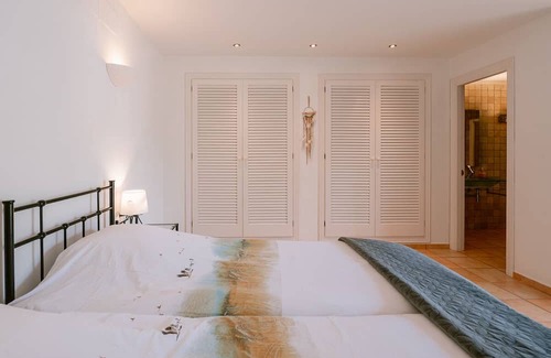 Santa Eulalia del Río Villa | Amazing villa with pool in a beautiful and quite area