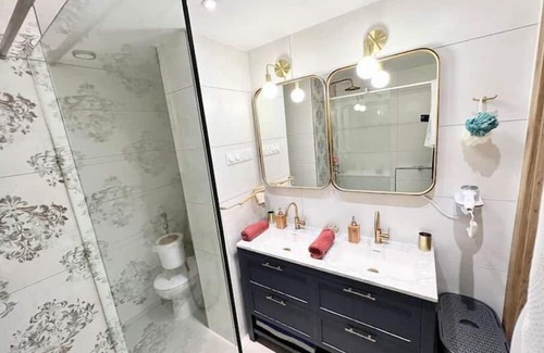 Cronenbourg Ouest Apartamento | T5 Appartement Entier, Parking Gratuit