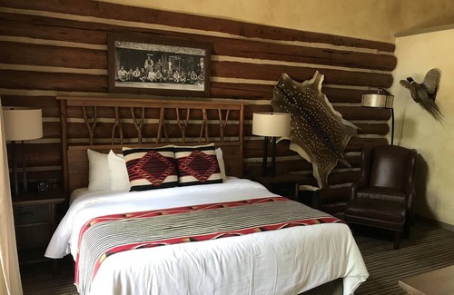 Big Cedars Complejo | Wilderness Club @ Big Cedar Resort - 3 bedroom Presidential cabin, hot tub.