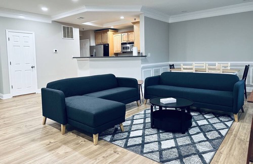 Groveton Apartamento | Stunning 3BR Apartment. Peaceful & Quiet!
