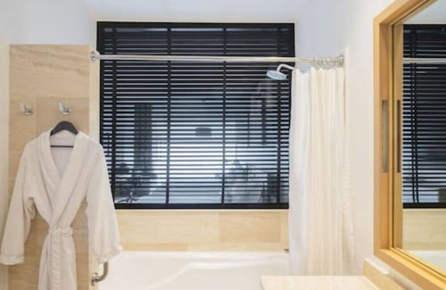 Lomas de Santa Fe Hotel | Beverly Hills Hotele