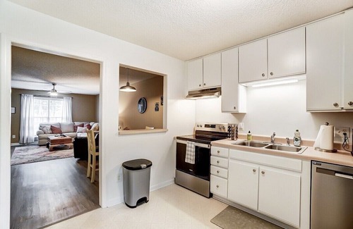 Wingate Apartamento | Walking distance to Wingate University! Book now