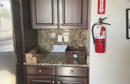 Copper Basin Casa | Get comfortable and enjoy plenty of extra room at this spacious luxury home