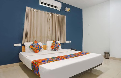 Yerawada Hotel | Fabhotel Silver Oak