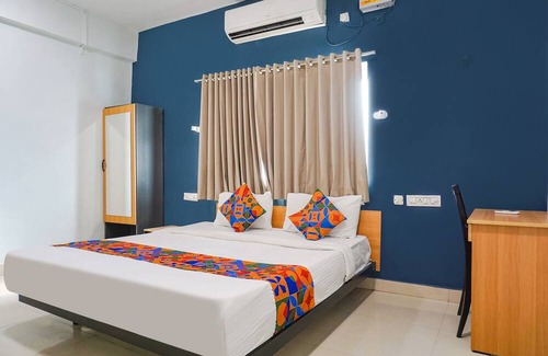 Yerawada Hotel | Fabhotel Silver Oak