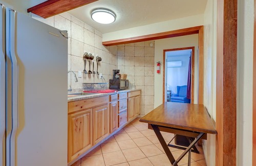 Shelley Apartamento | Charming Shelly Vacation Rental w/ Shared Fire Pit