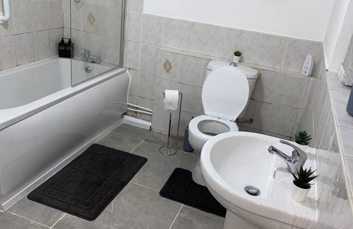 Tunstall Casa | A Perfect Staycation Home Stoke On Trent