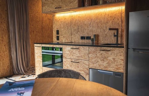 Albert Town Cabaña | Wanaka's most Stylish, tranquil and private one bedroom apartment, 2 x free bike