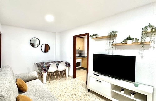 Rota Apartamento | GIRASOLES Rota Apartment by Cadiz4Rentals