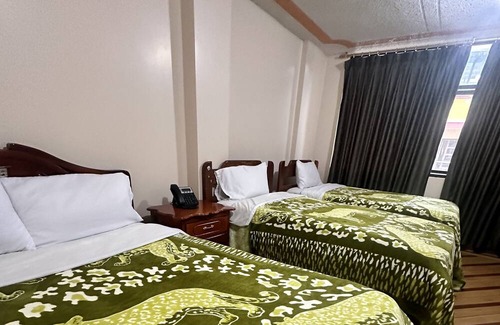 Chimborazo Province Hotel | Hotel Caracas Suite