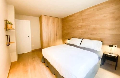 Andorra la Vella Apartamento | Unbeatably central! 6Pax+PK