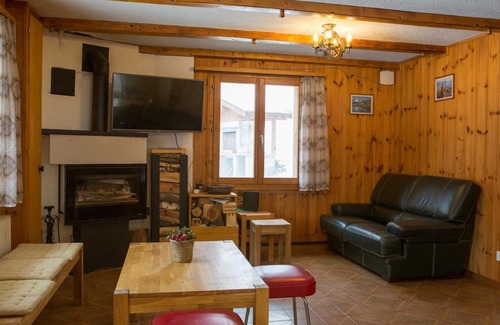 Mayens-de-Riddes Casa | Rosaline - Large and cosy Swiss Chalet with beautiful views