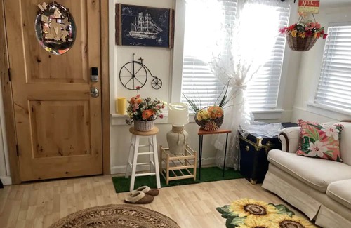Longmont Casa | Super Cozy Home!