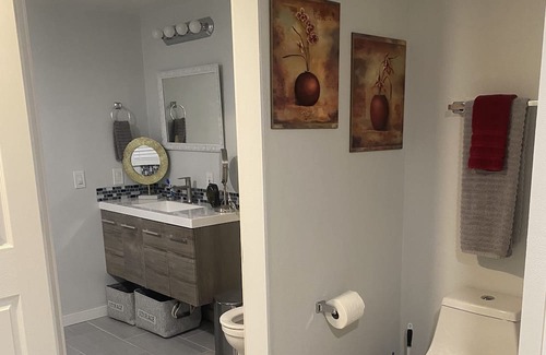 Lewiston Casa | Casa Roja ejecutiva - Capacidad para 10 personas