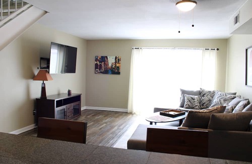 Downtown Little Rock Condominio | Louisiana Street Style