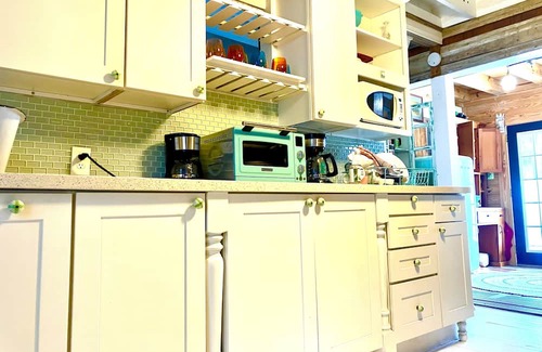 Savannah Beach Casa | Tybee Beachhouse, heated POOL, EV Charger,HotTub,Park 2 vehicles Free,Pets OK,5P