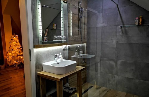 Visoko Apartamento | Family Apartment - Attic