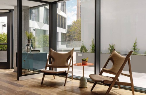 Tenderloin Casa | Artful Retreat near San Francisco MoMA, Stylish Urban Pet-Friendly Haven!