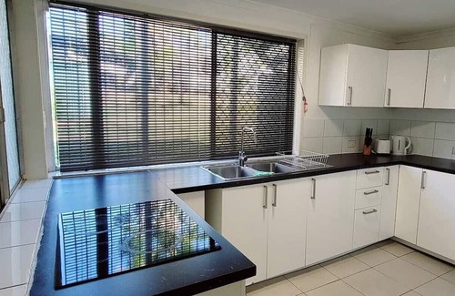 Slacks Creek Apartamento | Entire Ground Level Of A Double Storey Home