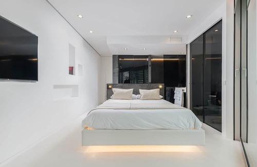 Talamanca Apartamento | Las Boas I - Three Bedroom Apartment, Sleeps 6