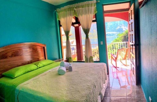 San Pedro La Laguna Hotel | Hotel Adulam