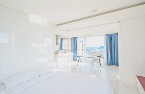 Seogwipo City Hotel | From H Oceanpalace Hotel Jeju