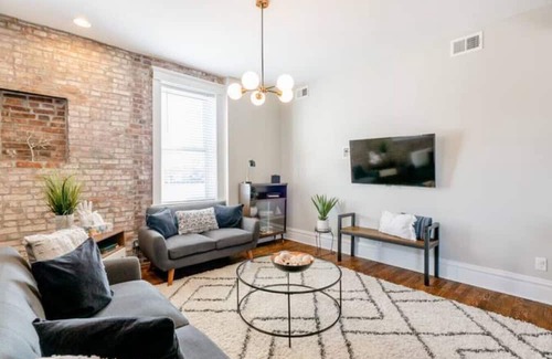 Tower Grove East Apartamento | Spacious Tower Grove Oasis Steps from Tower Grove Park