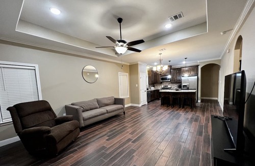 Bryan Casa | Grand Villa