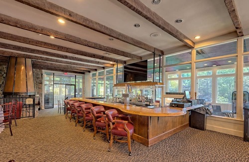 Clayton Condominio | KW_112 Two Queen Unit