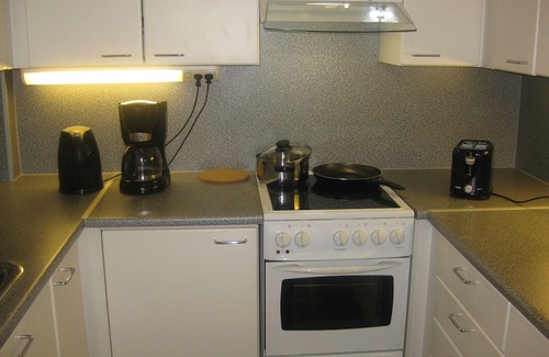 Vantaa City Centre Apartamento | TIKKURILA kaksio 43m2. Nice apartment near airport and train