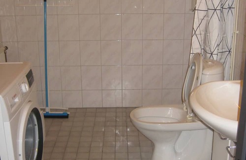 Vantaa City Centre Apartamento | TIKKURILA kaksio 43m2. Nice apartment near airport and train