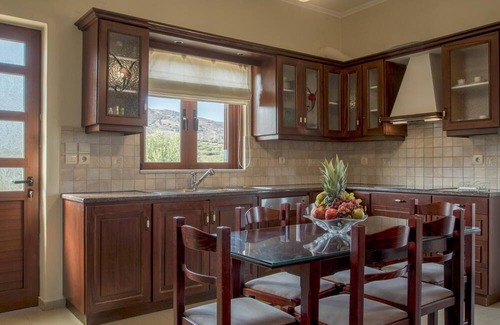 Galouvas Villa | Villa Chrissi Kissamos