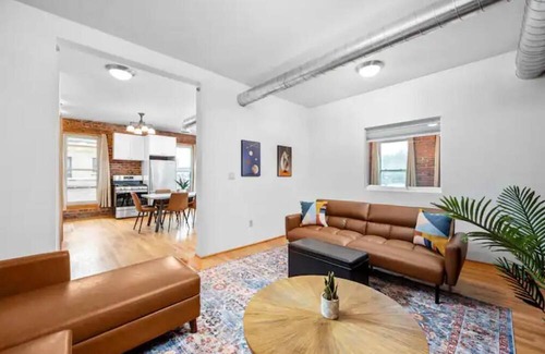 Downtown Buffalo Apartamento | Newly remodeled Allentown flat