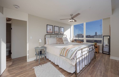 Downtown Omaha Condominio | Sedona Sunrise Condo, Located In Midtown Omaha! 5 Mins to Blackstone & Downtown