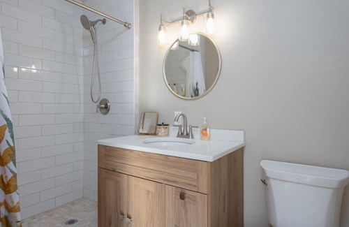 Downtown Omaha Condominio | Sedona Sunrise Condo, Located In Midtown Omaha! 5 Mins to Blackstone & Downtown