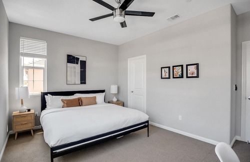 Union City Casa | Clean Hayward 4BR w/ Patio & A/C, nr Retail & Tech HQs, by Blueground