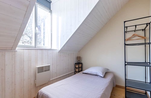 Savignac-Ledrier Casa | Holiday Home 'La Grange' with Private Garden and Wi-Fi