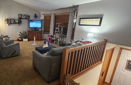 Dilworth Casa | Quiet, safe neighborhood near main Highways for easy travel.