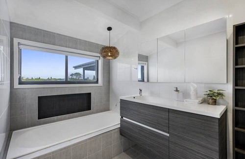 Central Coast Casa | Clear Waters at The Entrance