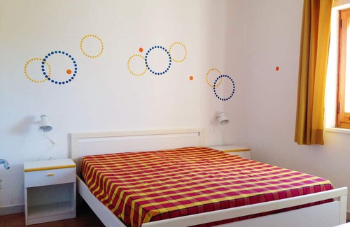 Falerna Apartamento | Holiday Apartment "Trilocale 83 Residence La Giungla" with Sea View, Shared Pool & Wi-Fi