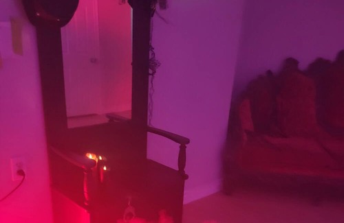 Fort Erie Apartamento | Romantic Get-a-way ! Content Creators Haven!