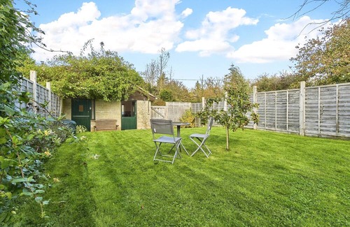 Ningwood Cabina | Little Brook - a cabin that sleeps 2 guests in 1 bedroom