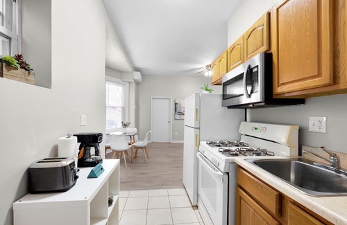 Spruce Hill Apartamento | 2 Bdrm Heart of Univ City / Drexel CHOP